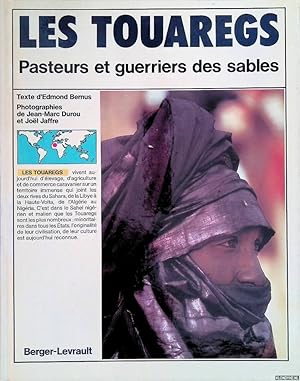 Bild des Verkufers fr Touaregs: pasteurs et guerriers des sables zum Verkauf von Klondyke