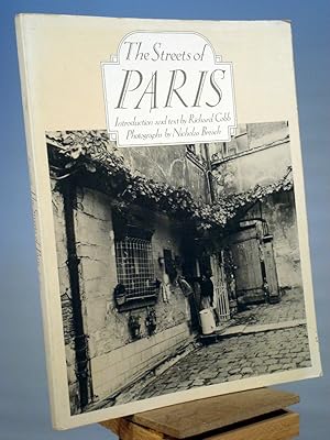 Immagine del venditore per The Streets of Paris venduto da Henniker Book Farm and Gifts