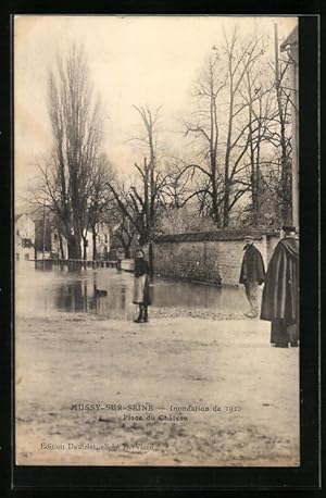 Ansichtskarte Mussy-sur-Seine, Indondation de 1910, Place du Château, Hochwasser