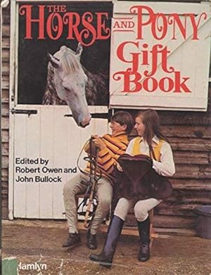 Bild des Verkufers fr Horse and Pony Gift Book zum Verkauf von WeBuyBooks