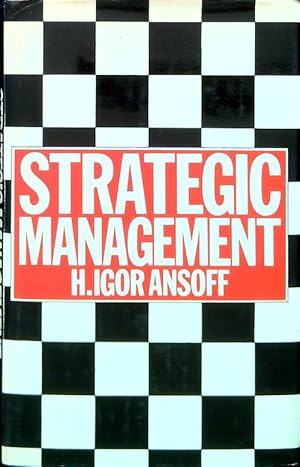 Imagen del vendedor de Strategic management a la venta por Librodifaccia