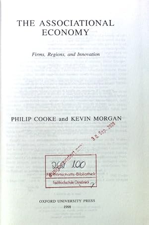 Seller image for The Associational Economy: Firms, Regions, and Innovation; for sale by books4less (Versandantiquariat Petra Gros GmbH & Co. KG)