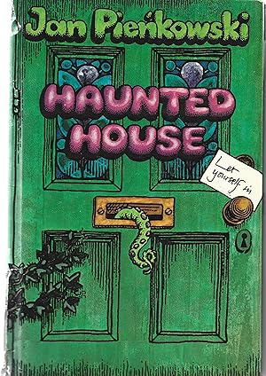 Imagen del vendedor de Haunted House a la venta por Matilda Mary's Books