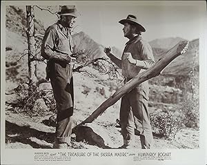 Bild des Verkufers fr The Treasure of the Sierra Madre 8 X 10 Still 1948 Humphrey Bogart, Walter Huston, Tim Holt zum Verkauf von AcornBooksNH