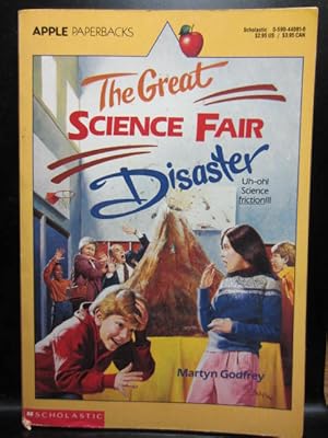 Imagen del vendedor de THE GREAT SCIENCE FAIR DISASTER a la venta por The Book Abyss