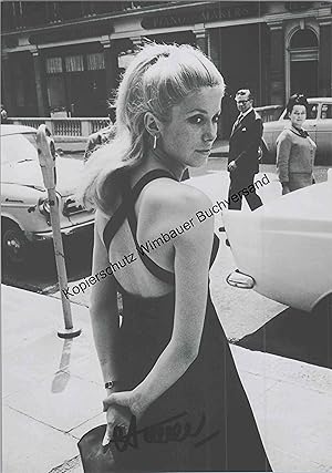 Original Autogramm Catherine Deneuve /// Autogramm Autograph signiert signed signee