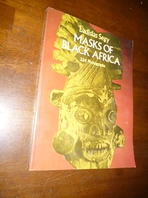 Immagine del venditore per Masks of Black Africa venduto da Gargoyle Books, IOBA