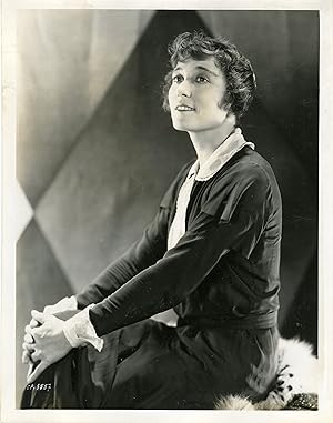 "Suzette O'NIL" vedette du film "IL EST CHARMANT" Réalisé par Louis MERCANTON en 1931 d'après l'O...