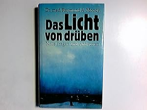 Bild des Verkufers fr Das Licht von drben : neue Fragen und Antworten. Dt. von Lieselotte Mietzner zum Verkauf von Antiquariat Buchhandel Daniel Viertel