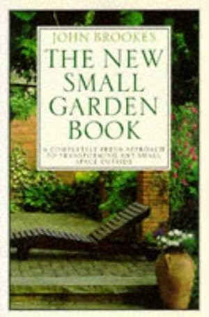 Imagen del vendedor de New Small Garden Book a la venta por WeBuyBooks
