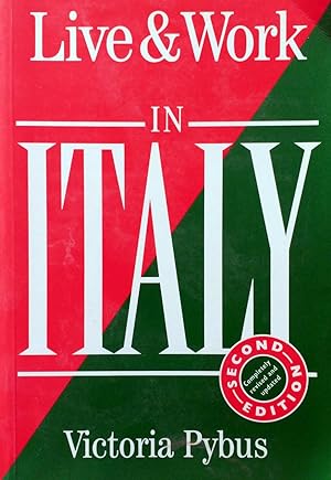 Immagine del venditore per Italy (Live & Work in Italy) venduto da Kayleighbug Books, IOBA