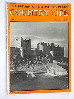 Image du vendeur pour Country Life Magazine. 1952, February 8th. No 2873. GIBSIDE County Durham, Property of the Earl of Strathmore Pt 1, Portrait of Miss Marian Elisabeth Rawes. A Fox-Hunt in Australia, Giant Trees of Britain. mis en vente par Tony Hutchinson
