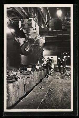 Ansichtskarte Dortmund, Kokillenguss im Stahlwerk der Vereinigte Stahlwerke AG
