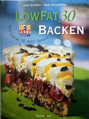 Seller image for Low Fat 30 Backen for sale by Versandantiquariat Jena