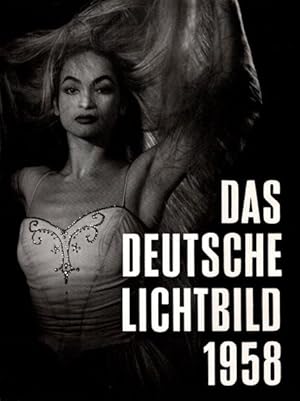 Seller image for Das Deutsche Lichtbild Jahresschau 1979. The German Photo Annual 1979. for sale by nika-books, art & crafts GbR