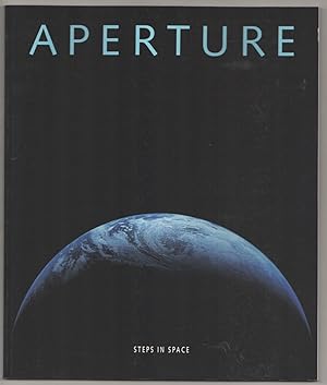 Imagen del vendedor de Aperture 157 Steps Into Space a la venta por Jeff Hirsch Books, ABAA