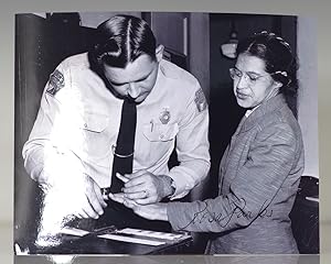 Bild des Verkufers fr Rosa Parks Signed Photograph. zum Verkauf von Raptis Rare Books