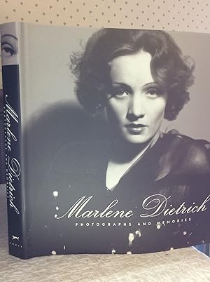 Image du vendeur pour MARLENE DIETRICH: PHOTOGRAPHS AND MEMORIES from the Marlene Dietrich Collection of the FilmMuseum Berlin mis en vente par Kubik Fine Books Ltd., ABAA