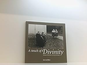 Bild des Verkufers fr Jan Van Ijken: A Touch of Divinity - Images of Devotion in Eastern Europe zum Verkauf von Book Broker