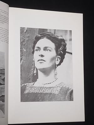 Bild des Verkufers fr Programmheft Volksbhne am Rosa-Luxemburg-Platz Berlin 1994/ 95. Choreographisches Theater FRIDA KAHLO von Johann Kresnik. Regie/ Choreographie: Johann Kresnik, Musik: Kurt Schwertsik, Libretto: Irmgard Wierichs, Ausstattung: Penelope Wehrli. Mit Simona Furlani, Sarka Vrastakova, Francina Borges, Marco Antonio Queiroz, Krysztof Raczkowski, Riccarda Herre, Ziv Frenkel zum Verkauf von Fast alles Theater! Antiquariat fr die darstellenden Knste