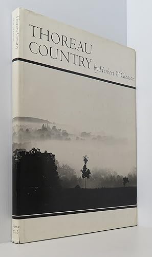 Imagen del vendedor de Thoreau Country : Photographs and Text Selections from the Works of H. D. Thoreau / by Herbert W. Gleason ; Edited by Mark Silber ; Introd. by Paul Brooks a la venta por Durdles Books (IOBA) (PBFA)
