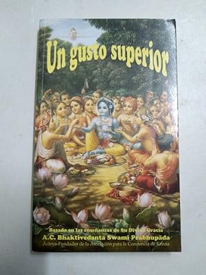 Imagen del vendedor de Un gusto superior a la venta por Libros Ambig