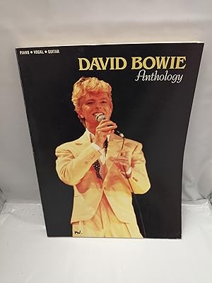 Seller image for David Bowie Anthology (Piano, Vocal, Guitar) for sale by Libros Angulo