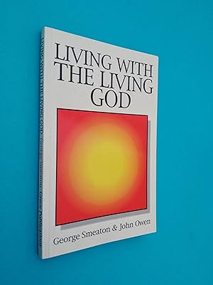 Bild des Verkufers fr Living with the Living God zum Verkauf von Books & Bobs