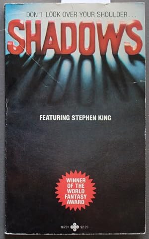 Bild des Verkufers fr SHADOWS 1 . - 13 Short Stories. - Featuring Stephen King. zum Verkauf von Comic World