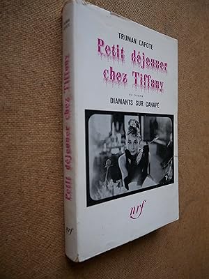 Image du vendeur pour Petit djeuner chez Tiffany mis en vente par Guy David Livres Noirs et Roses