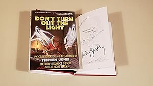 Imagen del vendedor de Don't Turn Out the Light a la venta por SkylarkerBooks