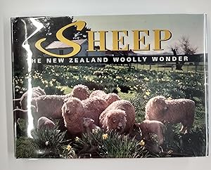 Bild des Verkufers fr Sheep: The New Zealand Woolly Wonder zum Verkauf von Second Edition Books