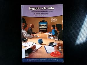 Bild des Verkufers fr Negocio a la vista: Reportajes con actividades para cursos de espaol de los negocios. zum Verkauf von Antiquariat Bookfarm