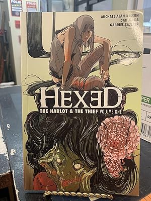 Imagen del vendedor de Hexed : The Harlot & the Thief Vol. 1 a la venta por Chamblin Bookmine