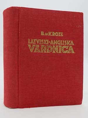 VARDNICA Latviski-Angliska