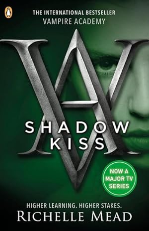 Bild des Verkufers fr Vampire Academy: Shadow Kiss (book 3) zum Verkauf von Smartbuy