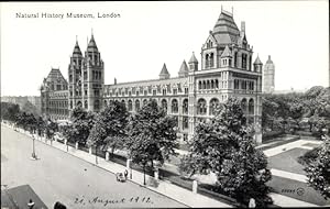 Bild des Verkufers fr Ansichtskarte / Postkarte London City England, Natural History Museum zum Verkauf von akpool GmbH