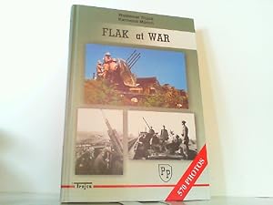 Imagen del vendedor de Flak at War. a la venta por Antiquariat Ehbrecht - Preis inkl. MwSt.