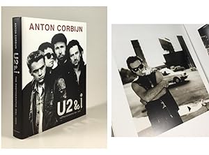 Bild des Verkufers fr U2&i. The Photographs 1982-2004. zum Verkauf von Vangsgaards Antikvariat Aps