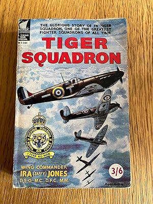 Image du vendeur pour TIGER SQUADRON mis en vente par Happyfish Books