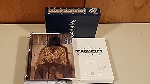 Bild des Verkäufers für Insomnia: Signed Slipcased zum Verkauf von SkylarkerBooks