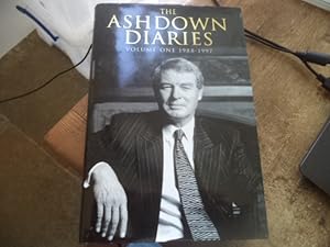 Imagen del vendedor de The Ashdown Diaries, Vol. 1: 1988-1997 a la venta por Terry Blowfield