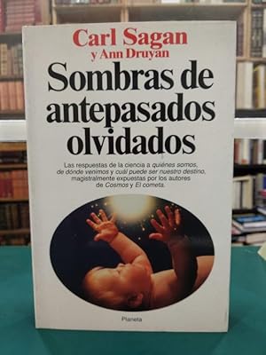 Bild des Verkufers fr SOMBRAS DE ANTEPASADOS OLVIDADOS zum Verkauf von ABACO LIBROS USADOS