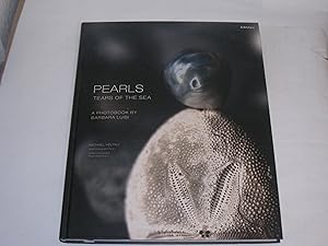 Seller image for Pearls, Tears of the Sea. Tears of the Sea. A Photobook by Barbara Luisi for sale by Der-Philo-soph