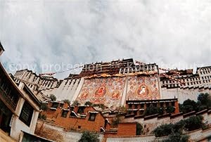 Bild des Verkufers fr Postkarte Carte Postale 73847657 Lhasa China Display of a giant Tangka in Potala Palace zum Verkauf von Versandhandel Boeger