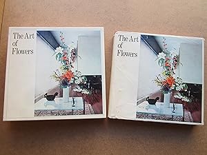 Bild des Verkufers fr The Art of Flowers zum Verkauf von K Books Ltd ABA ILAB