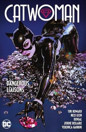 Bild des Verkufers fr Catwoman Vol. 1: Dangerous Liaisons zum Verkauf von AHA-BUCH GmbH