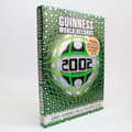 Immagine del venditore per Guinness World Records 2002 Tapa Dura Gran Formato C3 venduto da Libros librones libritos y librazos