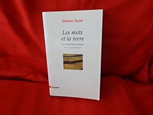 Seller image for Les mots et la terre. Les intellectuels en Isrl. for sale by alphabets