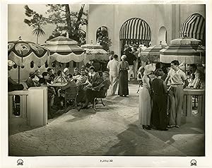 "LA POULE" Réalisé par René GUISSART en 1933 d'après un scénario de Henri DUVERNOIS avec de gauch...